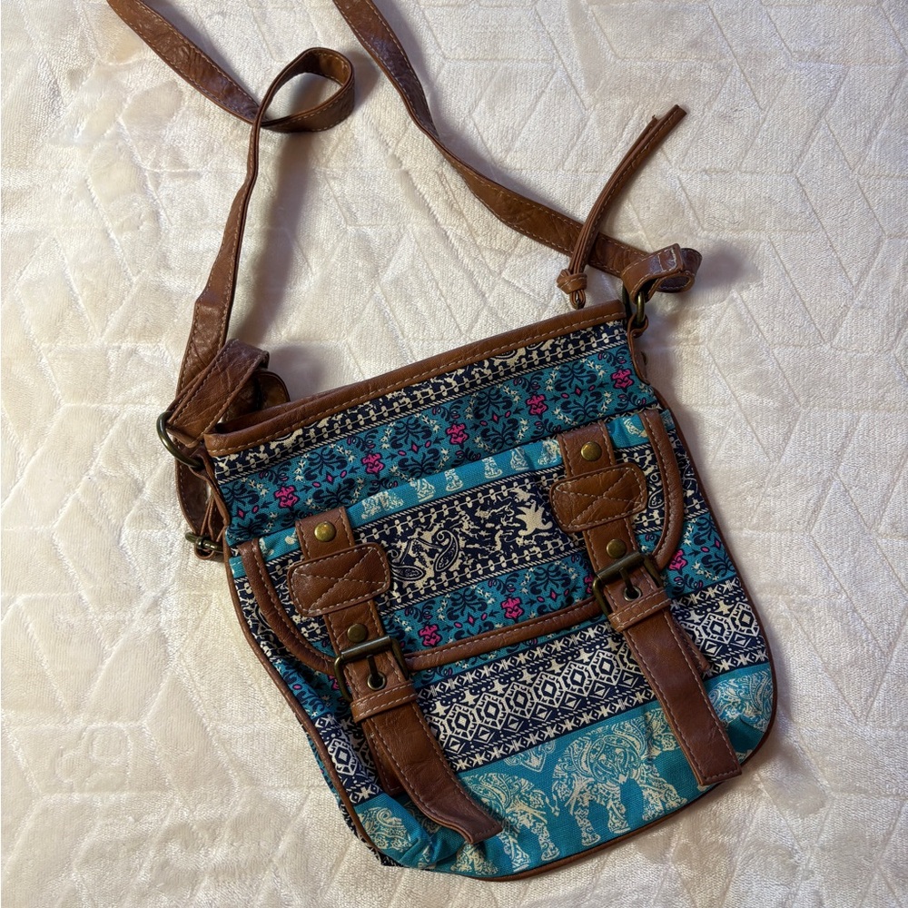 Claire's Small Crossbody Bag